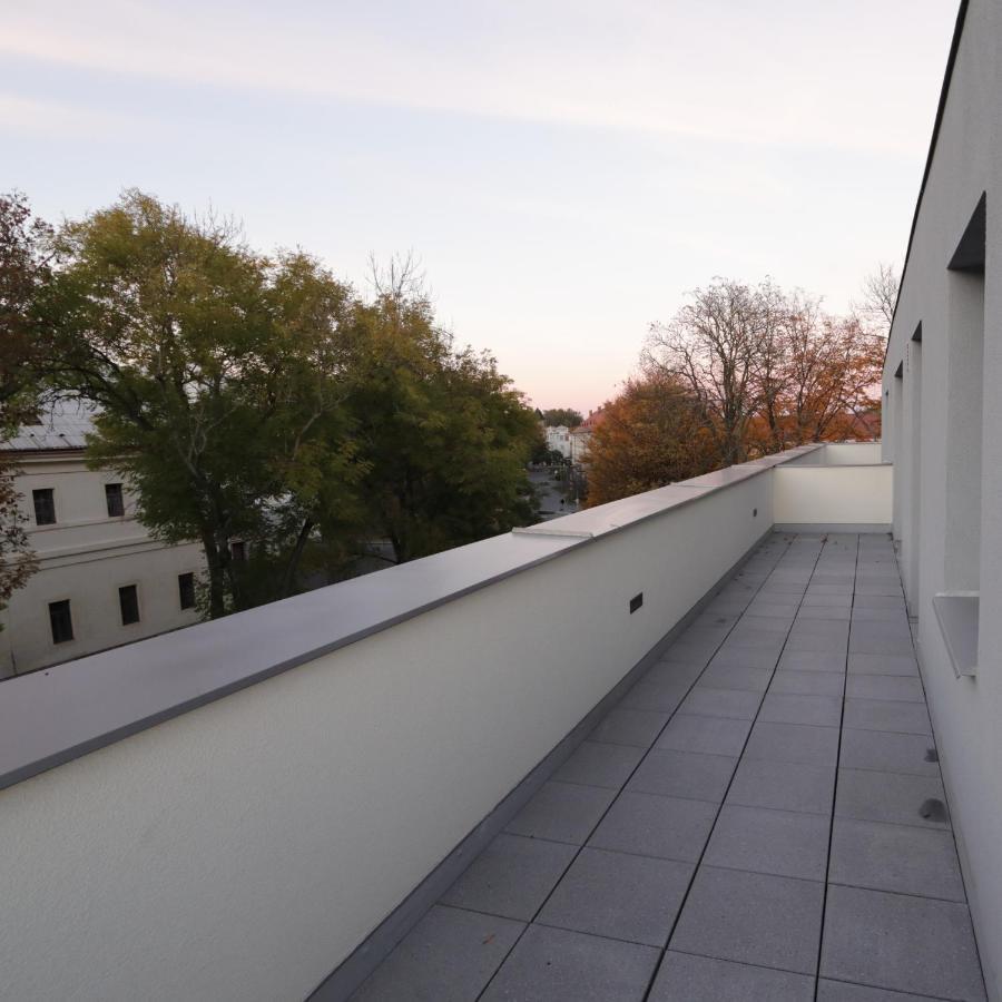 Stresni S Terasou * Hradec Kralove